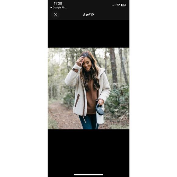 Patagonia Divided Sky Teddy Bear Pile Fleece Beige Full Zip Warm Cozy Jacket M - Picture 9 of 9